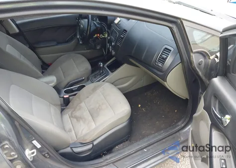 2014 Kia Forte Ex z USA, uszkodzony, nr VIN KNAFX4A84E5054880